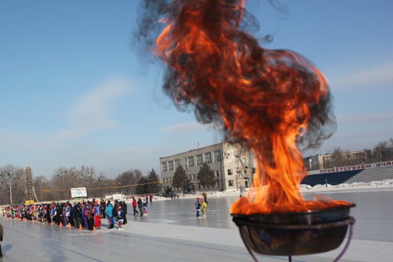 Лыжи, коньки и футбол на снегу: в Приморье прошла зимняя спартакиада