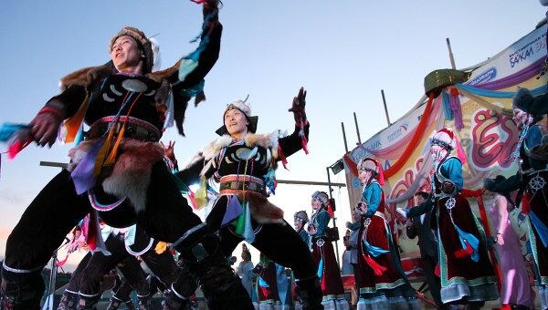 Фестиваль национального танца Ночь ехора в Бурятии, архивное фото