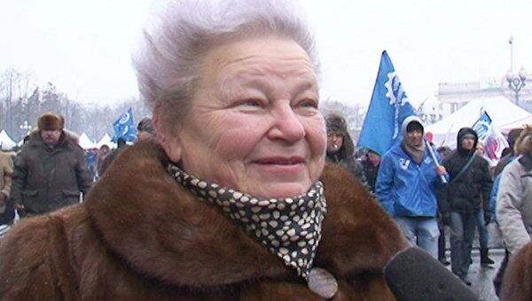 Людмила на митинге в Лужниках о свободе и демократии