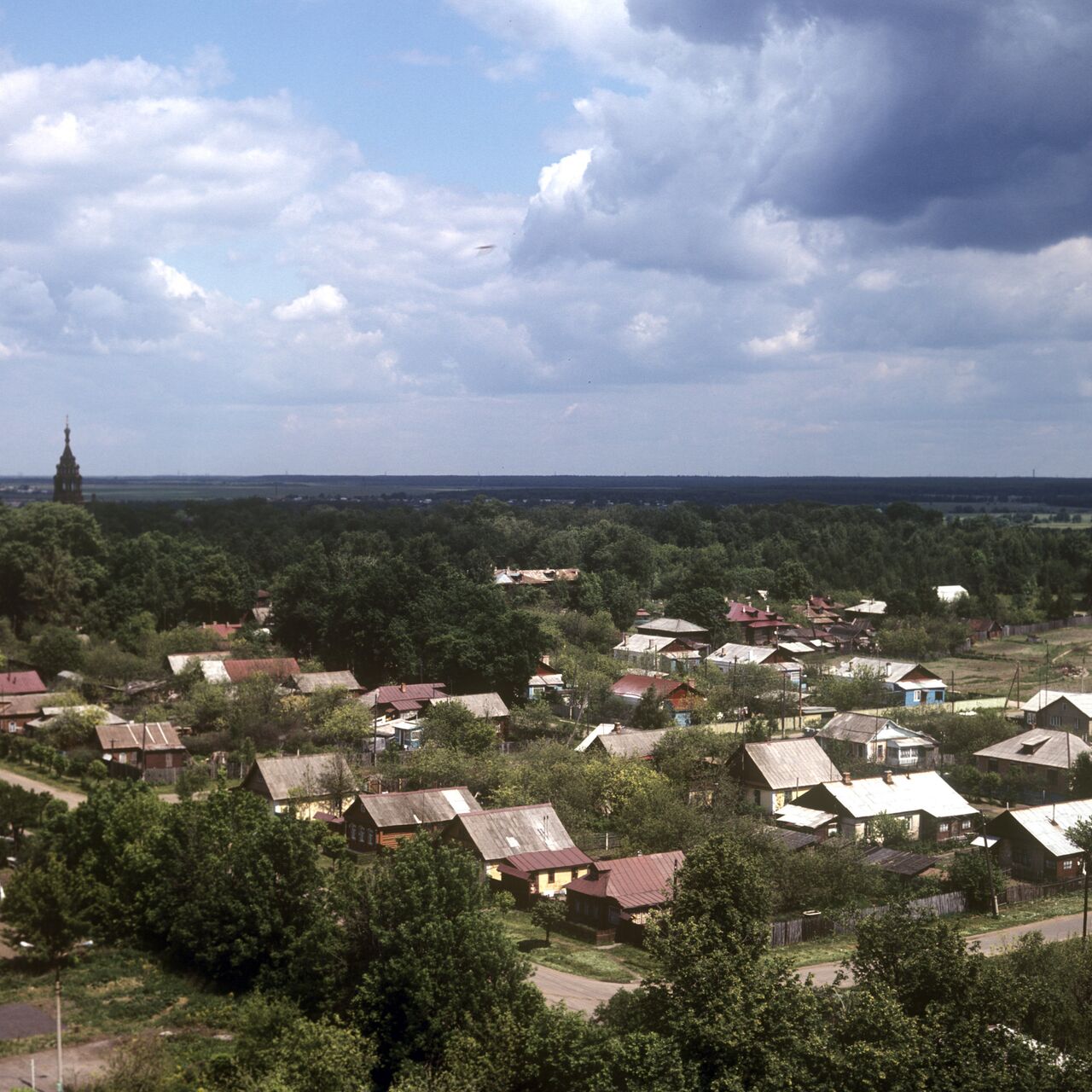 Аварийный дом снесли в Павловском Посаде - РИА Новости, 16.06.2021