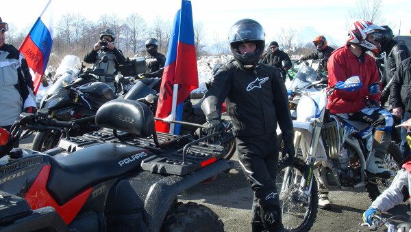 Байкеры выехали на улицы Владикавказа поддержать Путина