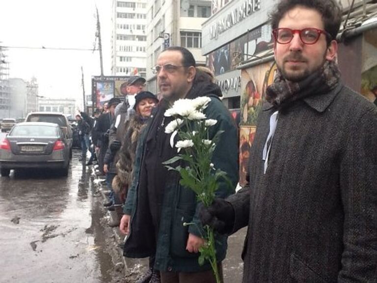 Акция Живая цепь на Садовом кольце в Москве 