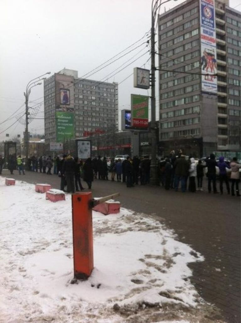 Акция Живая цепь на Садовом кольце в Москве 