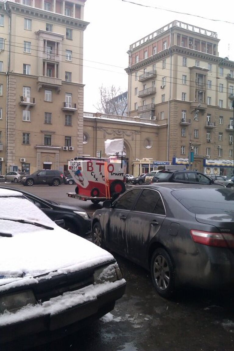 Акция Живая цепь на Садовом кольце в Москве 