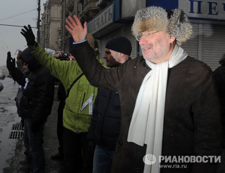 Акция Белый круг на Садовом кольце в Москве