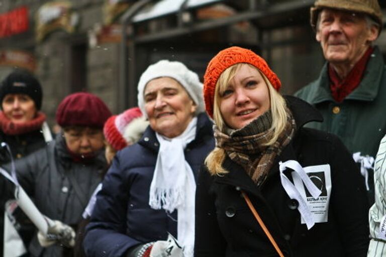 Акция Живая цепь на Садовом кольце в Москве 