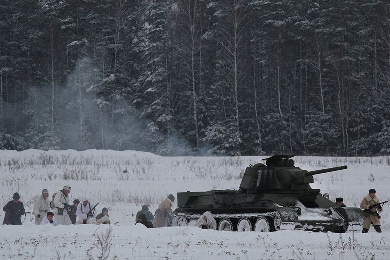 Реконструкция боя периода Великой Отечественной войны