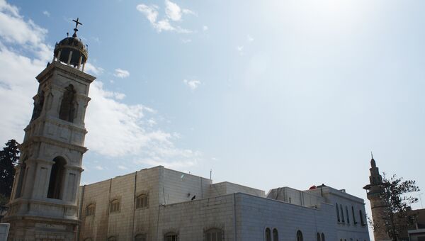 В Дамаске мирно соседствуют мечети и христианские храмы. Архивное фото