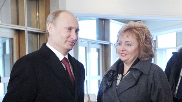 Владимир Путин с супругой Людмилой. Архив