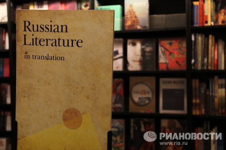 Улицкая, Быков и аккордеон на открытие русского книжного магазина в Лондоне