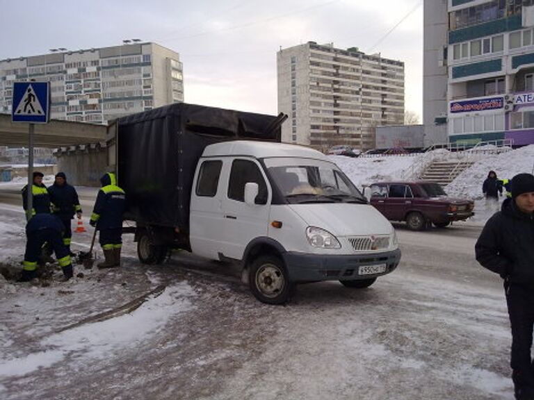 В Челнах устанавливают знаки на переходе, где погибла девушка