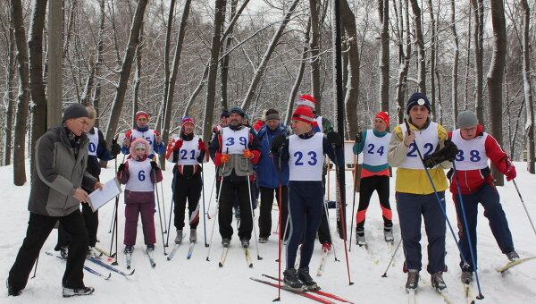 Нескучная лыжня в Нескучном саду: спорт в День защитника Отечества