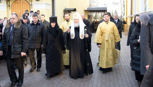 Патриарх Московский и всея Руси Кирилл в Покровском женском монастыре