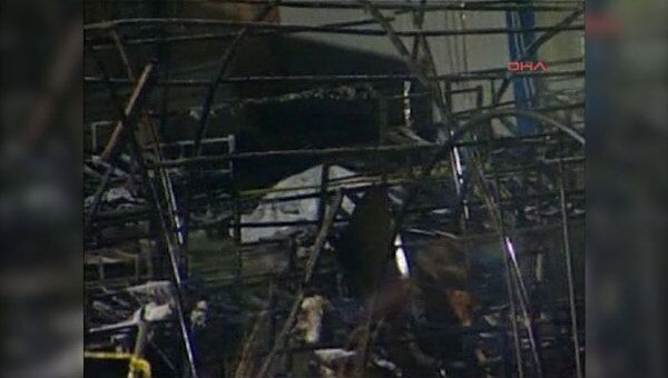 Кадры с места пожара на турецкой стройке, где погибли 14 человек  