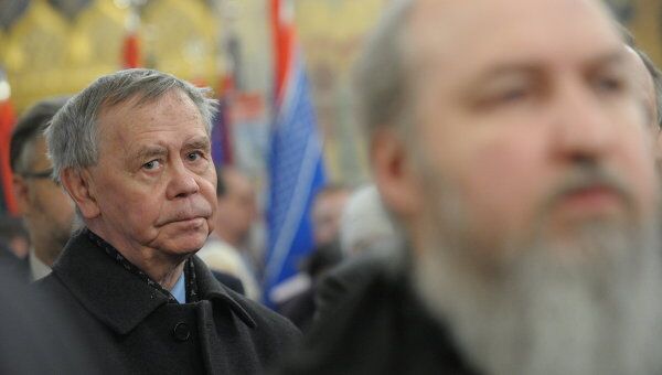 Церемония освящения знамен русского казачества патриархом Кириллом