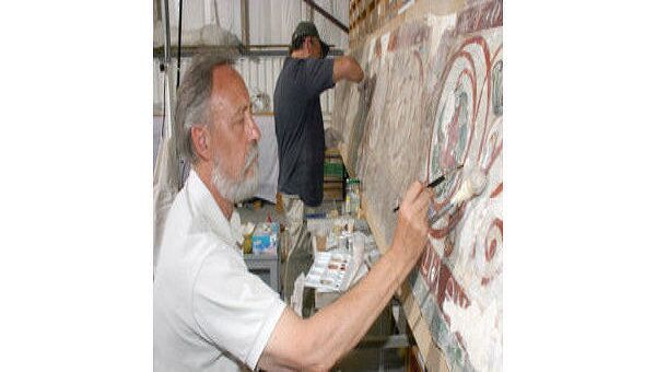 Реставраторы восстанавливают обнаруженную в Иерусалиме фреску необычайных размеров