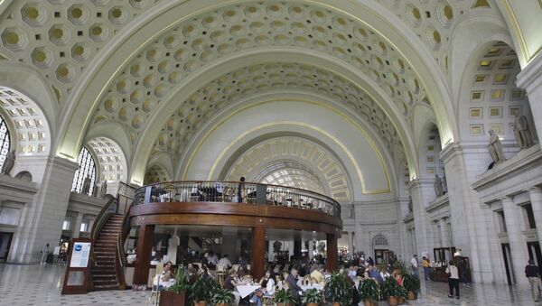 В центральном зале Вашингтонского вокзала Юнион-Стейшн (Union Station). Архивное фото