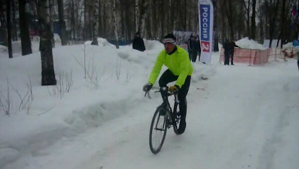 Сложная трасса и сильные соперники: Первый зимний триатлон в Иванове