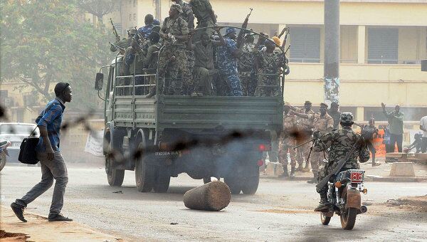 Мятежные подразделения армии Мали перекрыли границы страны