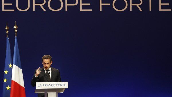 Президент Франции Николя Саркози выступает с предвыборной речью в Страсбурге