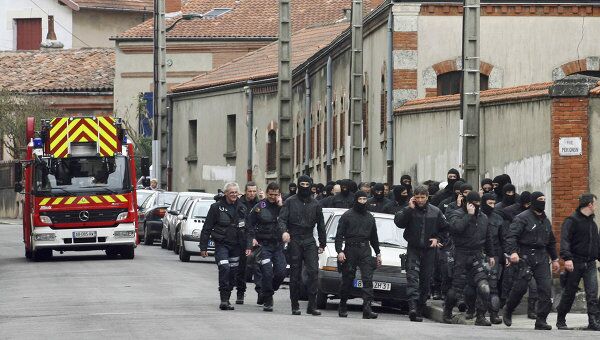 Операция по захвату подозреваемых в совершении нападения на еврейский колледж в Тулузе