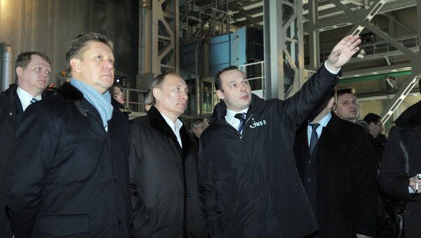 Премьер-министр РФ В.Путин посетил Киришскую ГРЭС