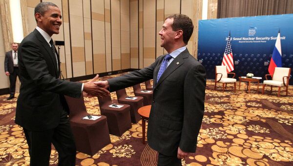 Президент РФ Д.Медведев встретился с президентом США Б. Обамой