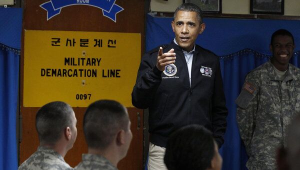 Барак Обама посетил военную базу 