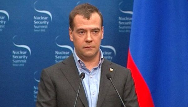 Медведев заявил, что от высказываний Ромни о России пахнет Голливудом