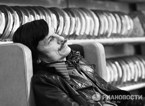 Кинорежиссер Андрей Тарковский Кинорежиссер Андрей Тарковский