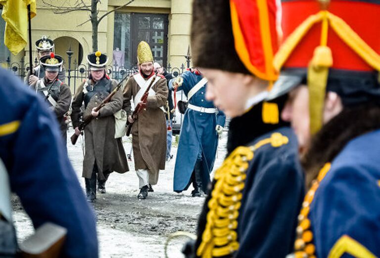 Памятник память история музей реконструкция священник