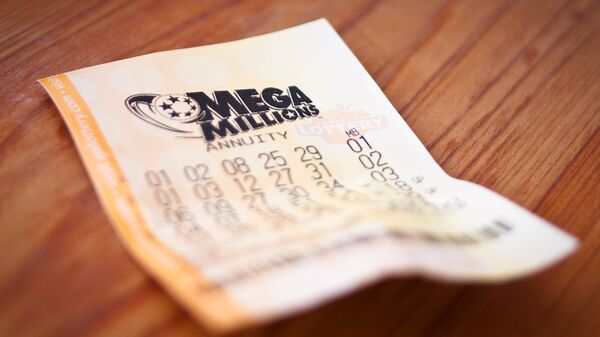 Билет американской лотереи Mega Millions. Архивное фото