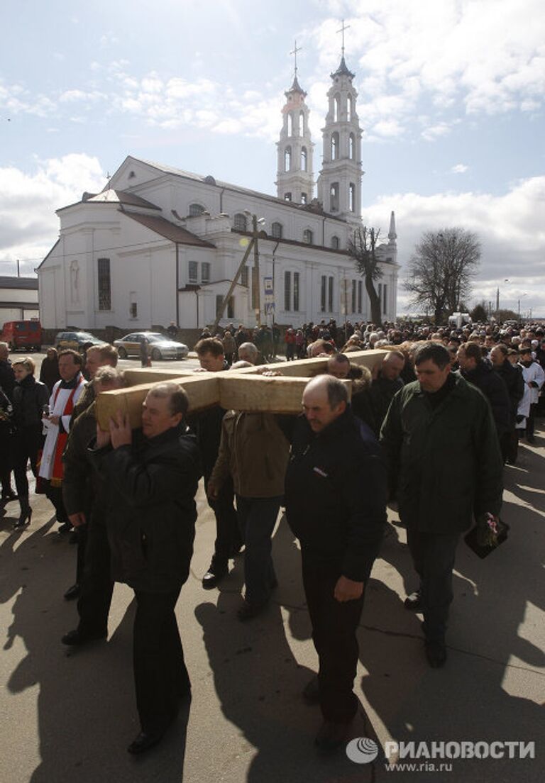 Празднование католического вербного воскресенья в Ошмянах