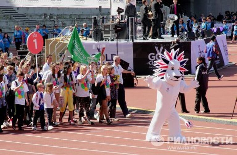 Благотворительные забеги на олимпийском стадионе в Лондоне  