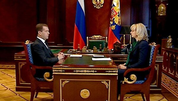 Голикова доложила Медведеву о состоянии раненных в авиакатастрофе