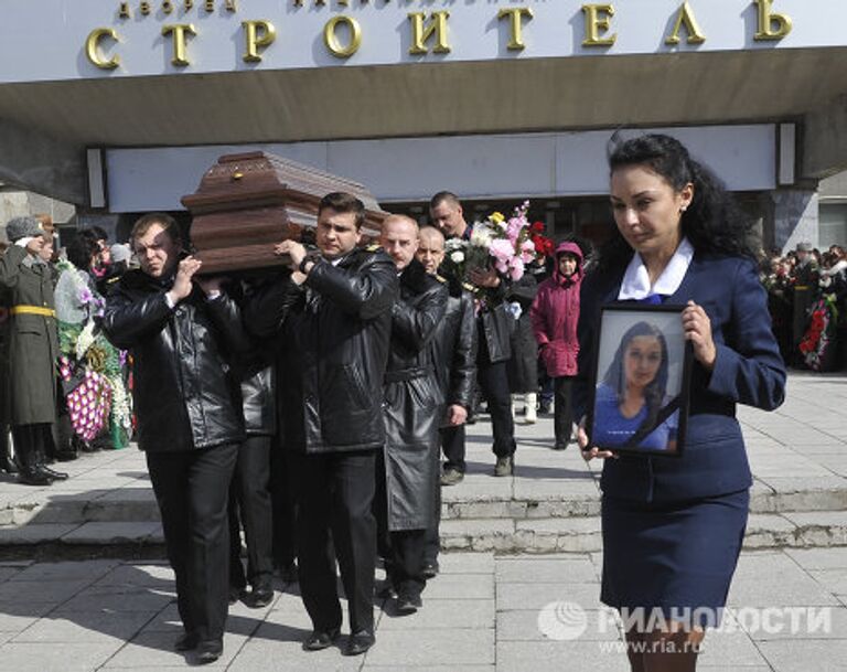 Похороны погибших в авиакатастрофе под Тюменью