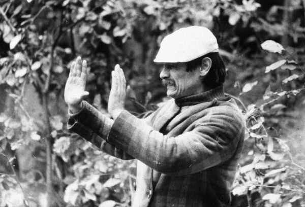 Режиссер Андрей Тарковский Режиссер Андрей Тарковский