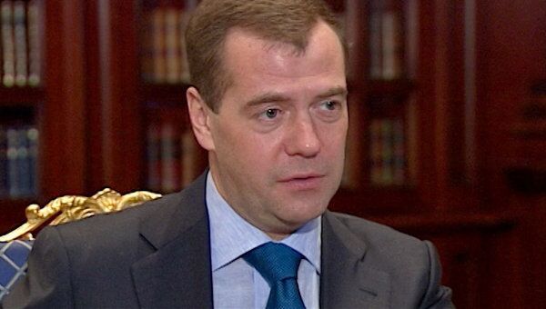 Медведев объяснил, чем хороша идея проведения саммита G8 в Сколково