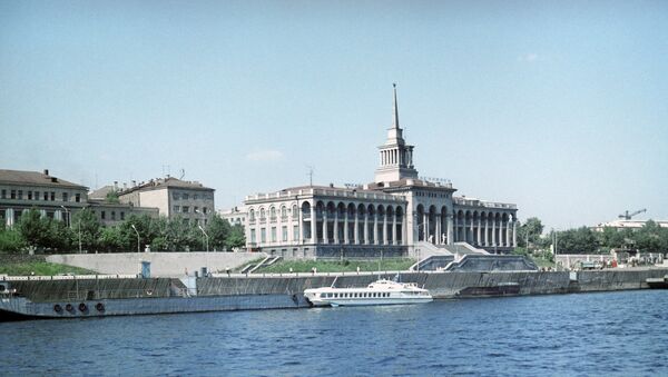 Вид на речной вокзал в Красноярске
