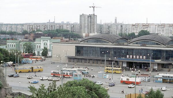 Челябинский железнодорожный вокзал. Архивное фото