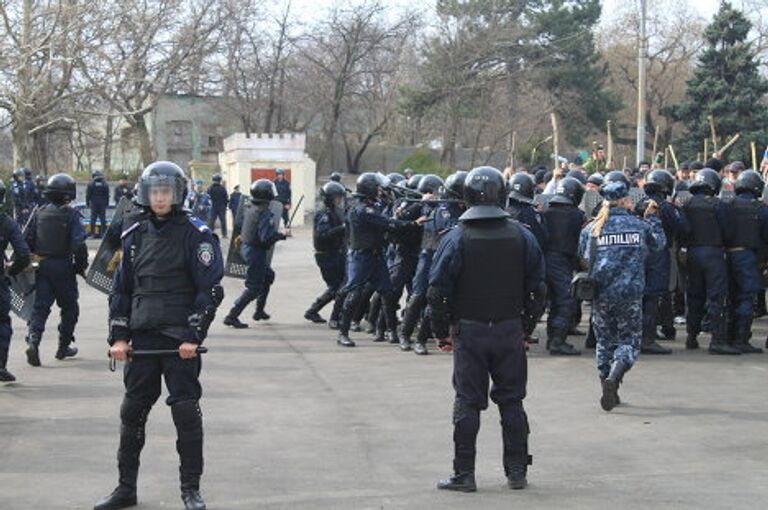 Одесса фанаты милиция учения Черноморец