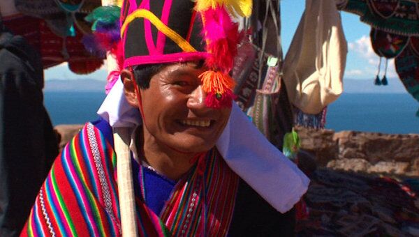 Шапка вместо паспорта: женатого мужчину в Перу узнают по головному убору