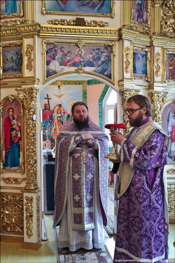 Чистый четверг: служба в монастыре преподобного Паисия Величковского