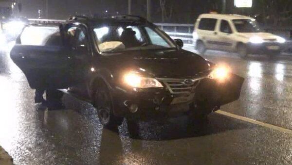 Шесть автомобилей столкнулись ночью на Лениградском шоссе