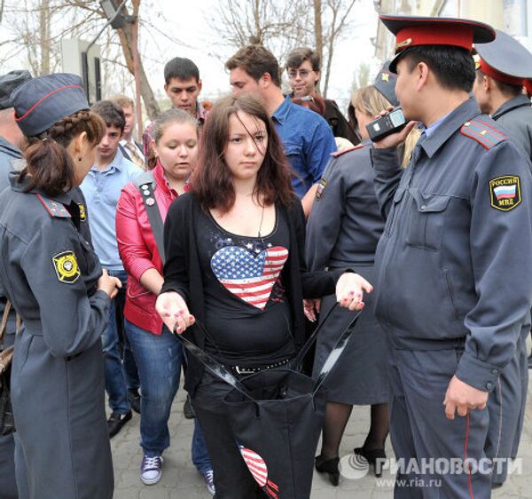 Митинг в поддержку избранного мэра Астрахани Михаила Столярова