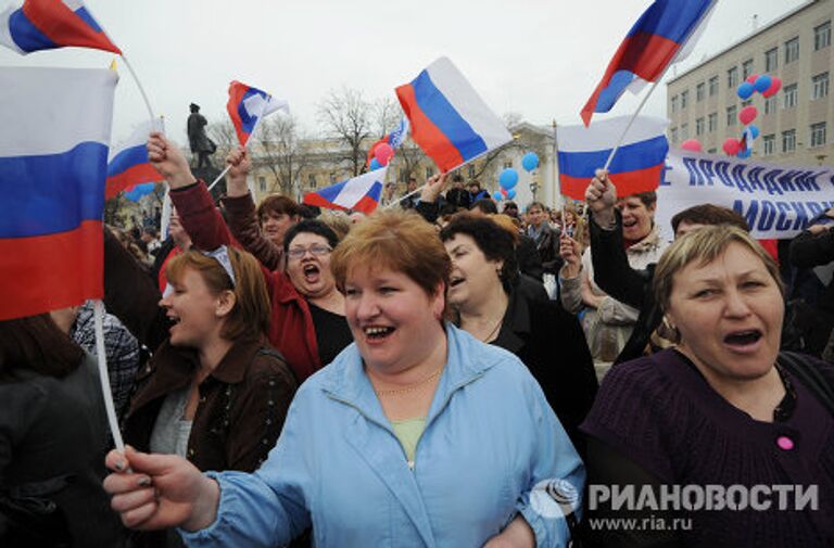 Митинг в поддержку избранного мэра Астрахани Михаила Столярова