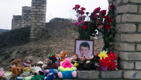 Место на стройке в Брянске, где под плитой погиб мальчик