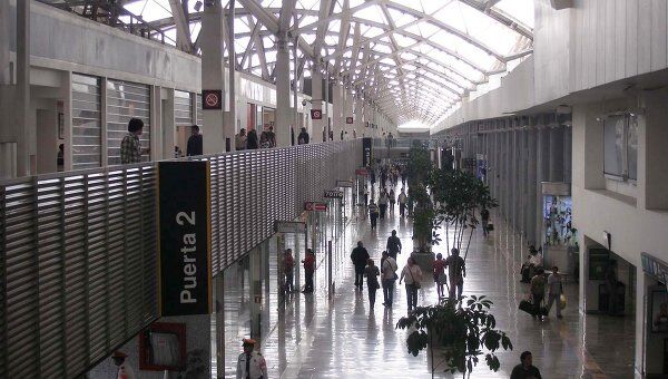 Аэропорт Мехико. Архив