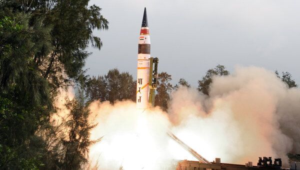 Индия испытала баллистическую ракету дальностью 5 тыс км
