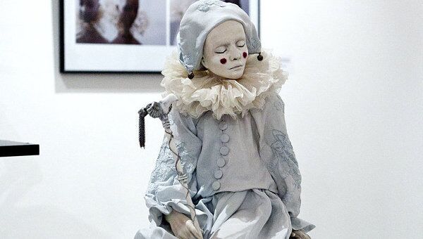 Выставка кукол в центре Современного Искусства MAРС 